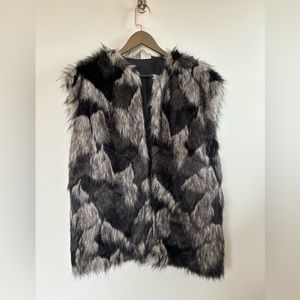 Forever 21 Faux Fur Vest